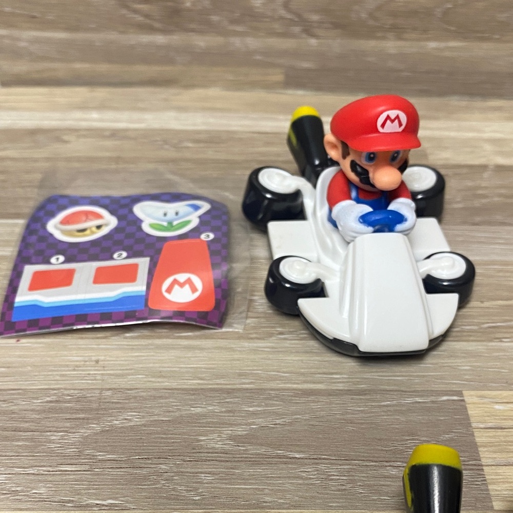 Nintendo Mario Kart Character Racers Set - Picture 9 of 11